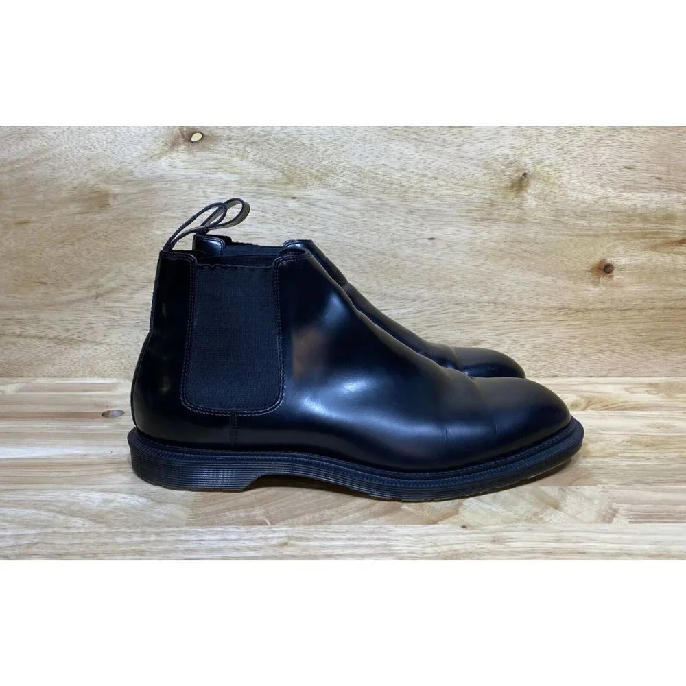 Dr. Martens Wilde Black Chelsea Boots Men’s Size 11 / Womens 12